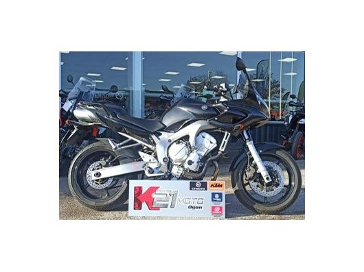 YAMAHA FZ6 600 FAZER