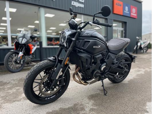 CF MOTO 700 CLX HERITAGE